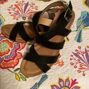 NWT Sketchers Wedge Heel Sandals
